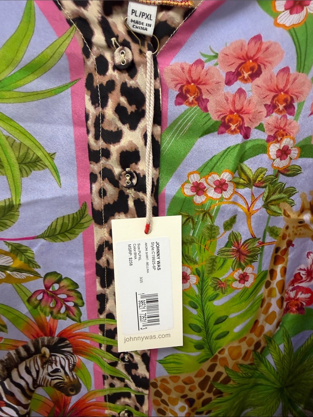 NWT Johnny Was 100% Silk Lavender Tropical Shirt with Leopard Trim - Picture 3 of 11